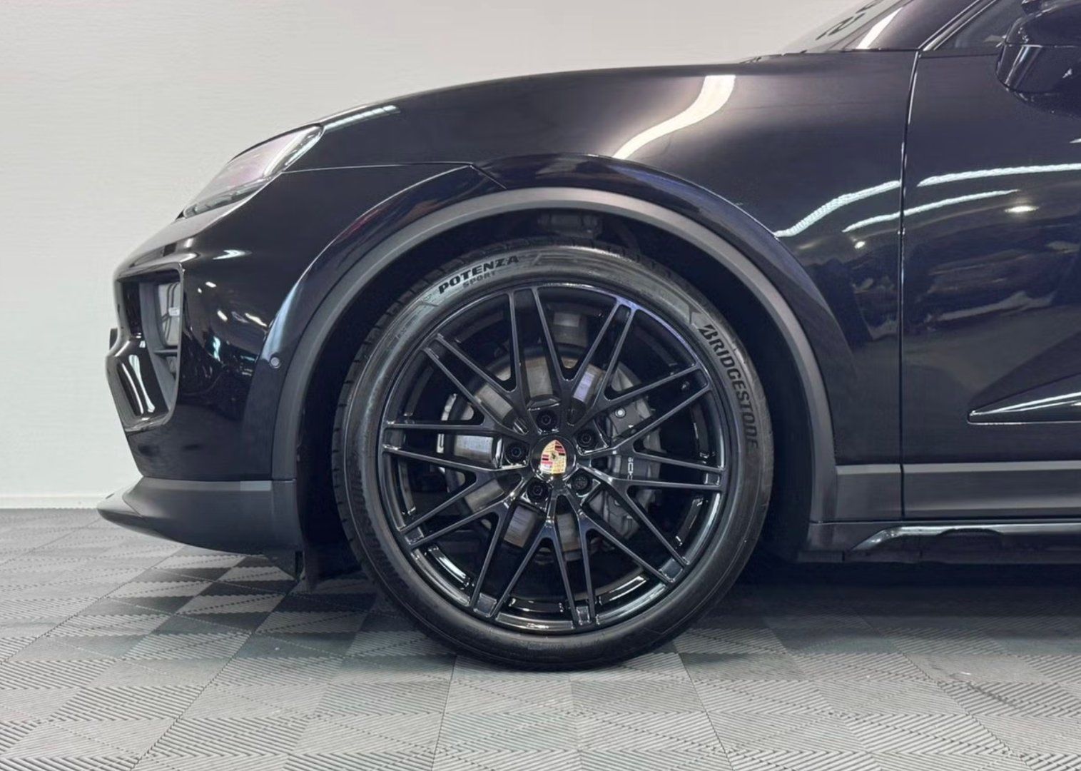 Porsche Macan Electric AHK*360°*LED MATRIX Scheinwerfer