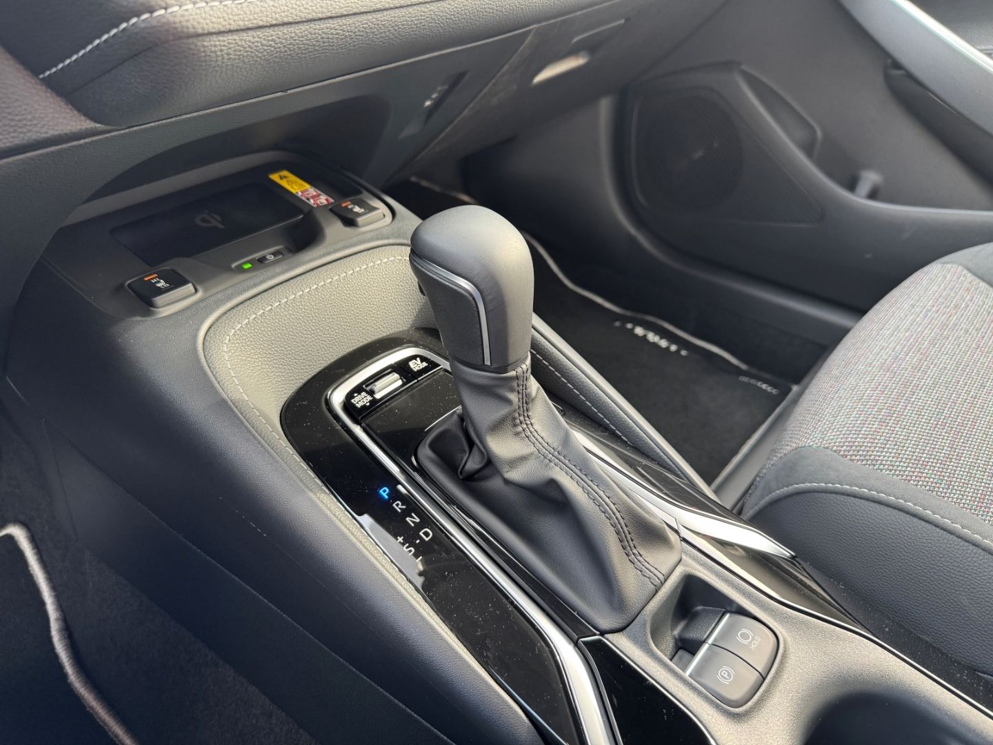 Toyota Corolla Touring Sports Hybrid Teamplayer / CarPl