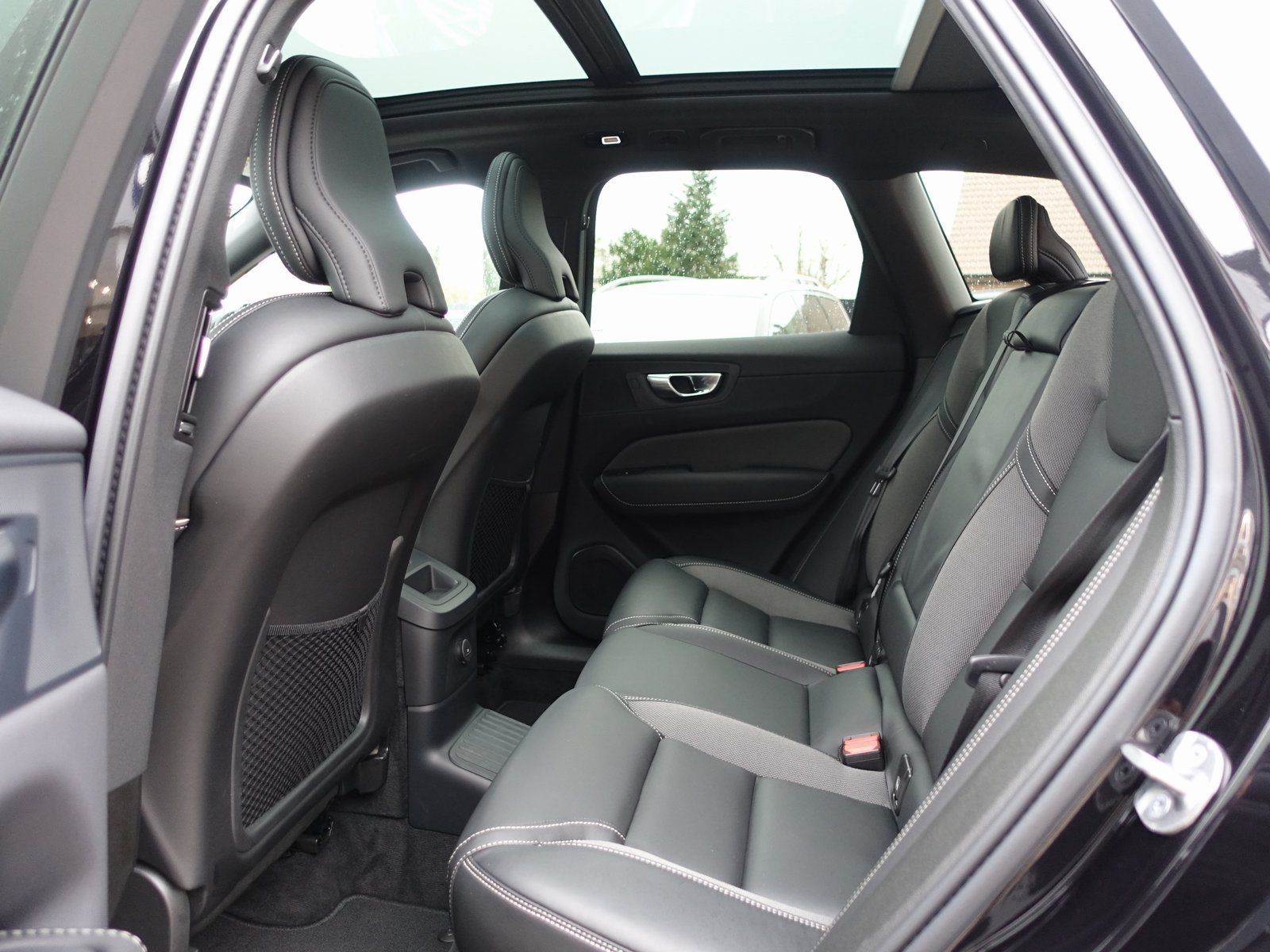 Volvo XC60 Black Edition Ultra T6 AWD/360°Cam/HeadUp