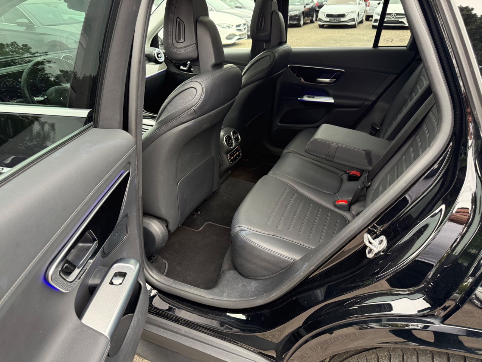 Mercedes-Benz GLC 220 d 4Matic*AMG-Line+Pano+AHK++Head-up*
