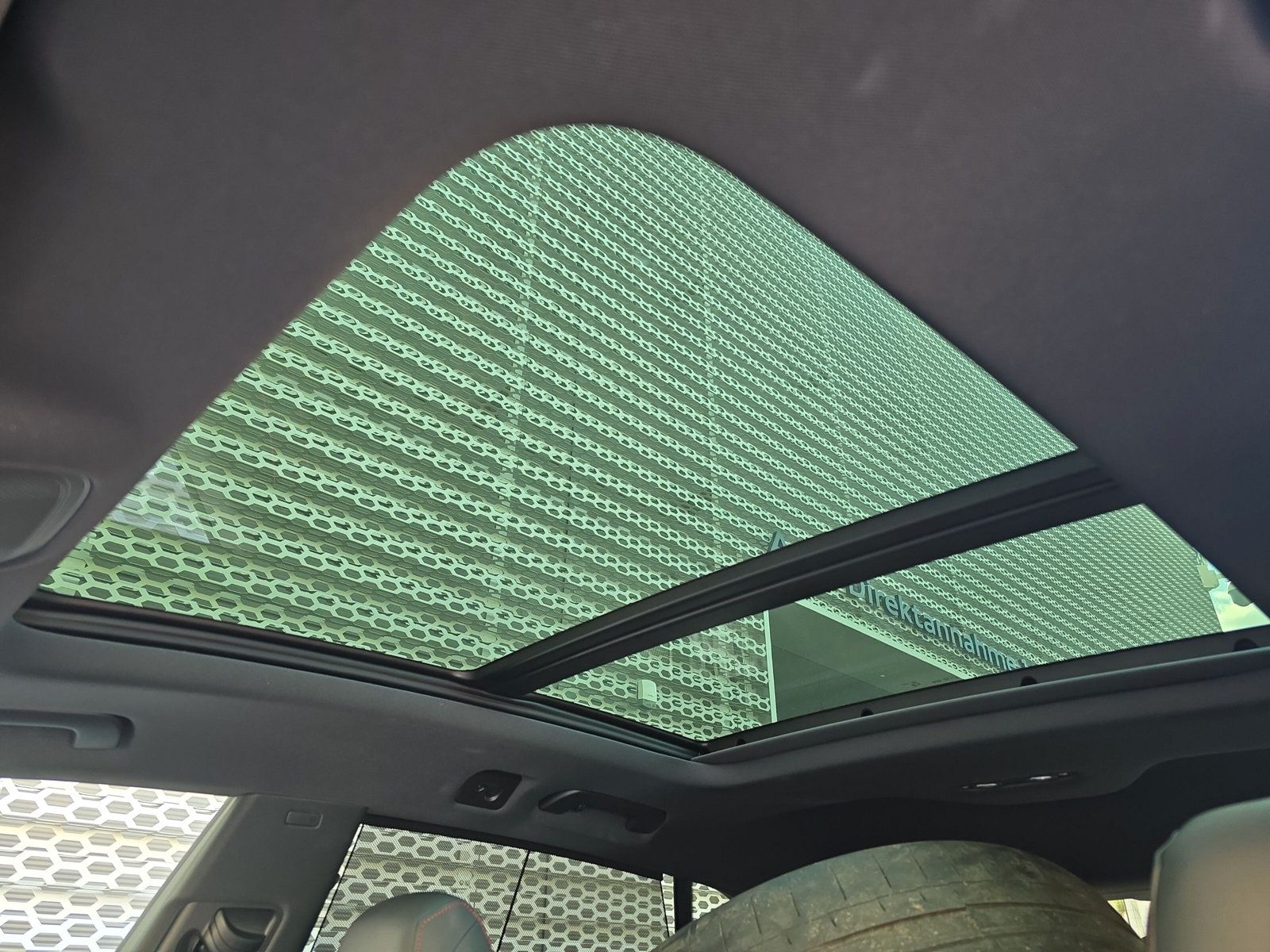 Audi RS Q8 AHK PANO KERAMIK LEDER UPE 175T