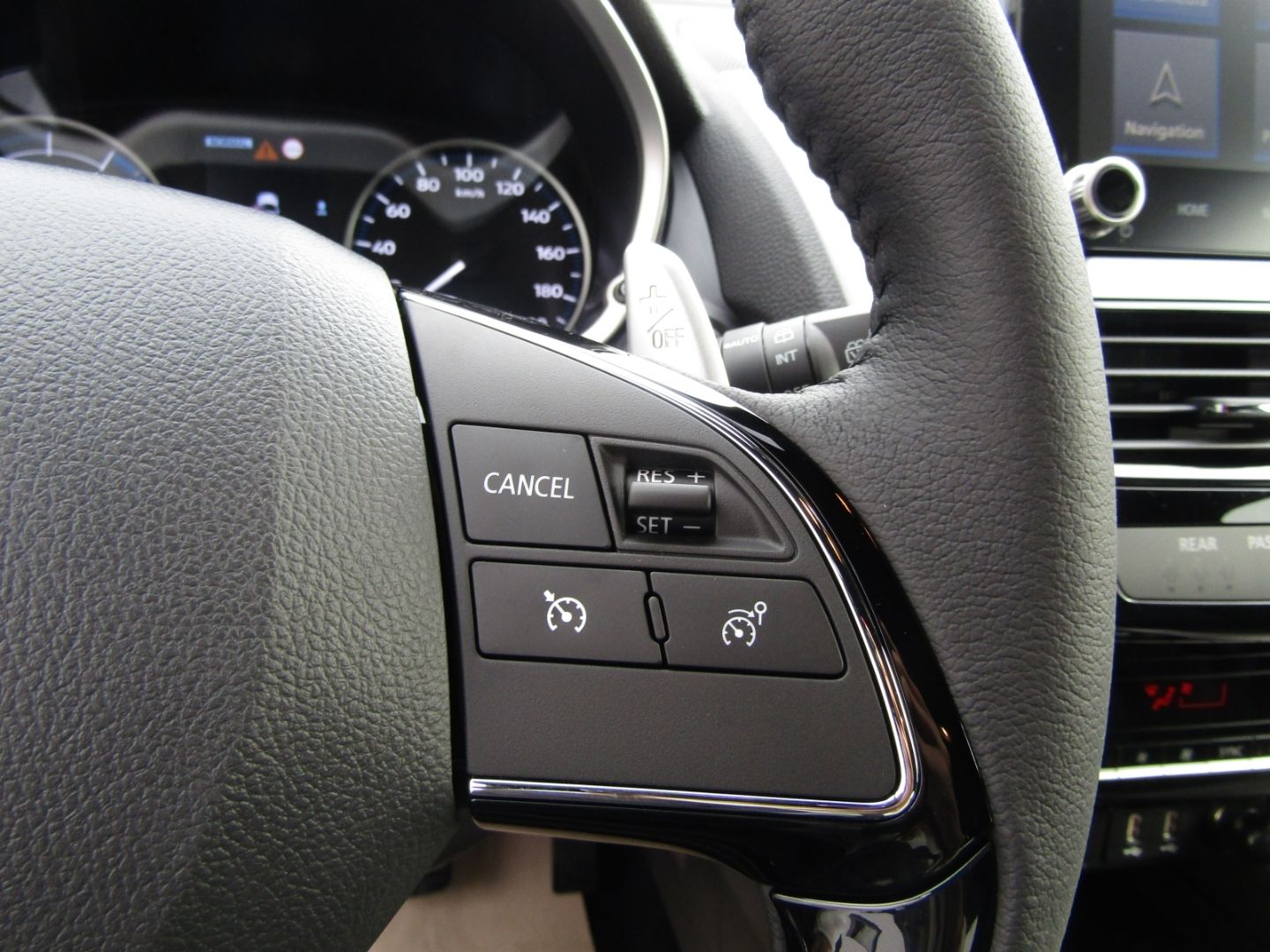 Mitsubishi Eclipse Cross PHEV PLUS Select LED NAVI SHZ ACC