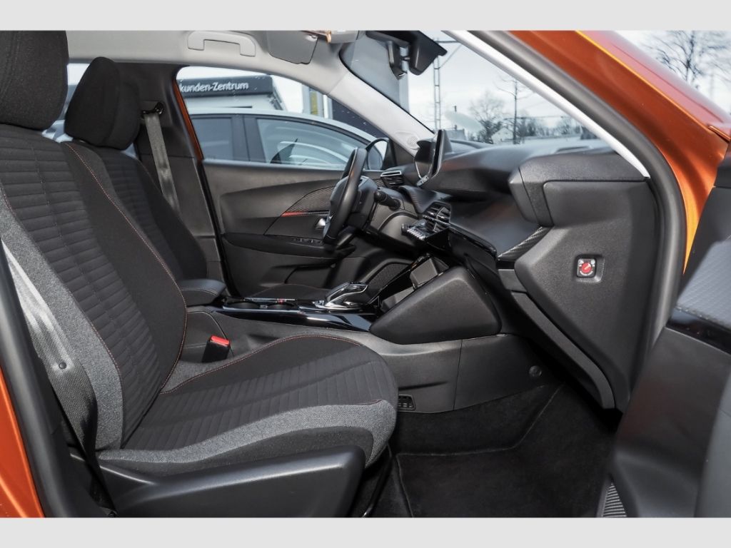 Peugeot e-2008 Active - Samsaru's Car Outlet