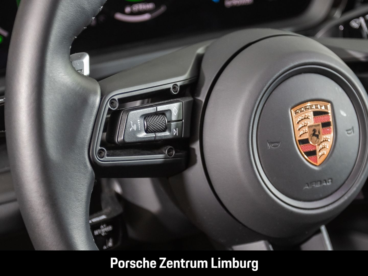 Porsche Cayenne E-Hybrid Coupe Black Edition Burmester