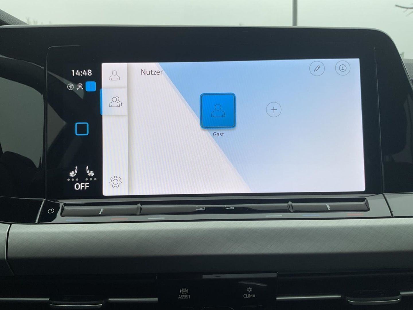 Volkswagen Golf Variant 8 VIII Life 1.0 TSI - Samsaru's Car Outlet