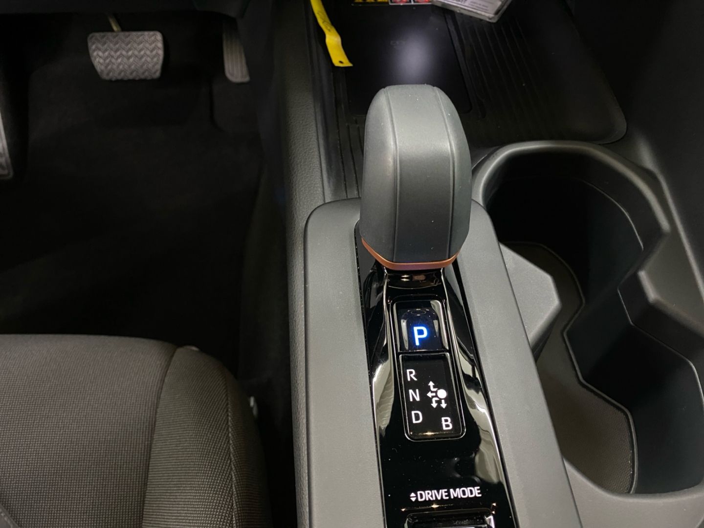 Toyota C-HR 1.8 Hybrid Team D *LED*ACC*CAM*Navi*PDC*SHZ