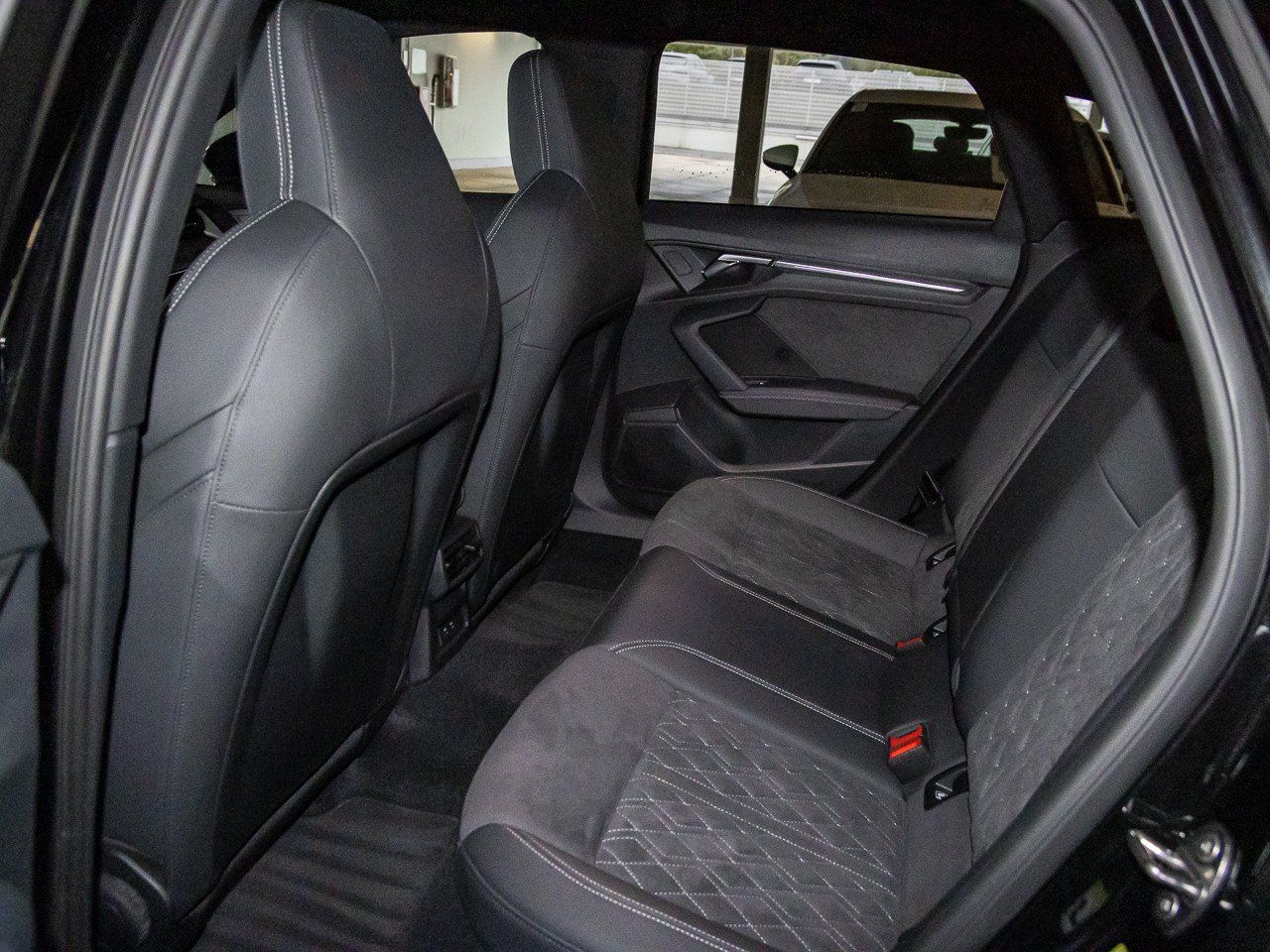 Audi A3 Sportback 45 TFSI e S line AHK Keyless Kamera