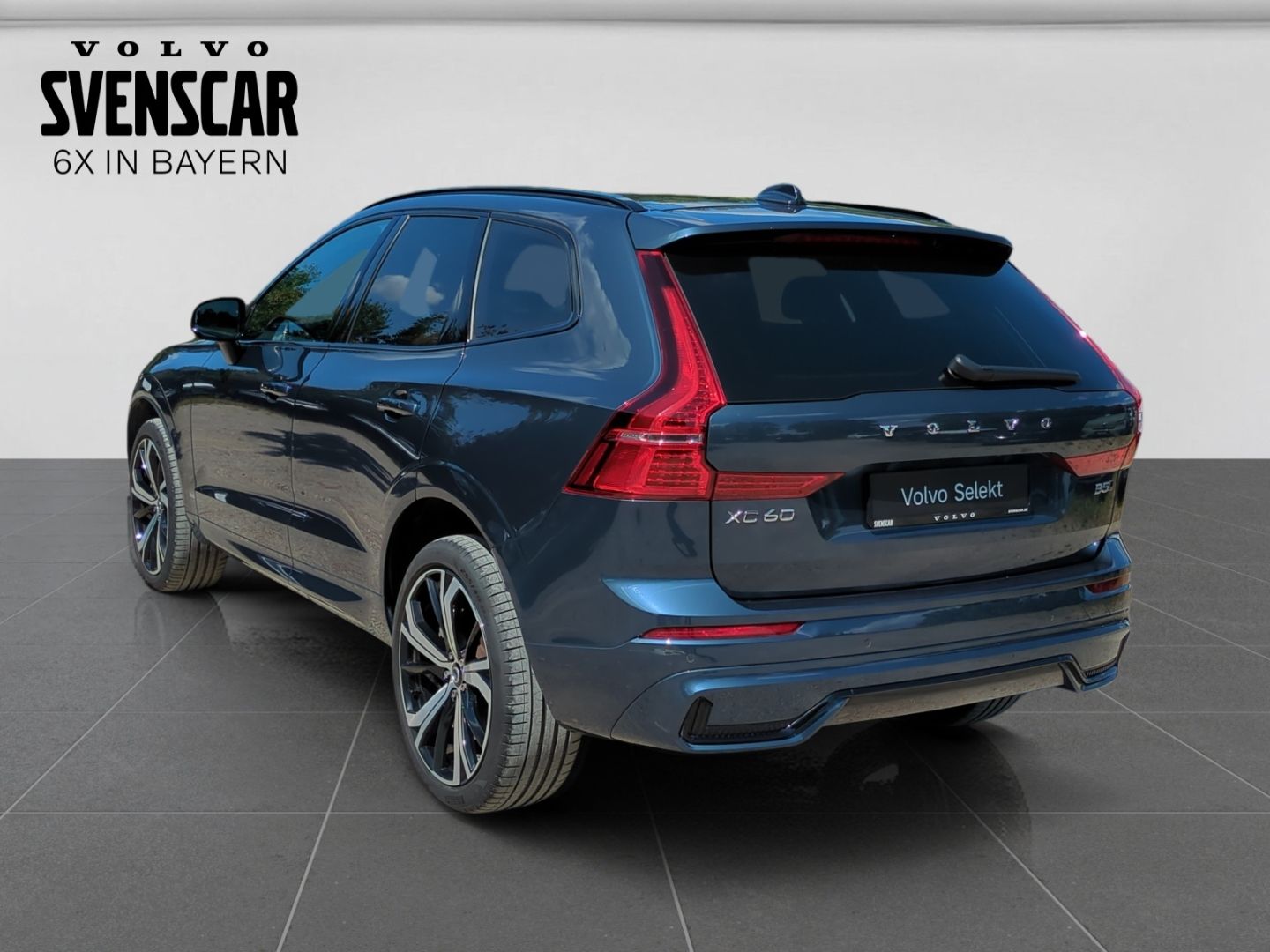 Volvo XC60 Ultimate Dark AWD HUD AD StandHZG Luftfeder