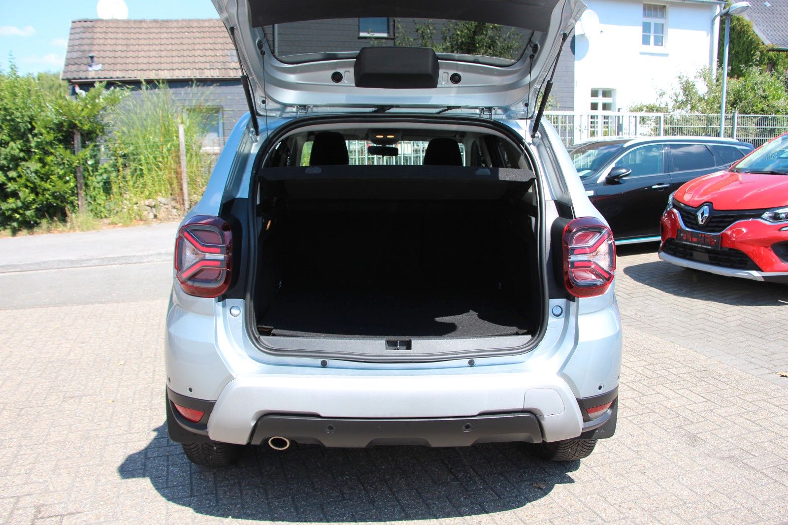 Dacia Duster TCe 150 4WD Prestige - Samsaru's Car Outlet