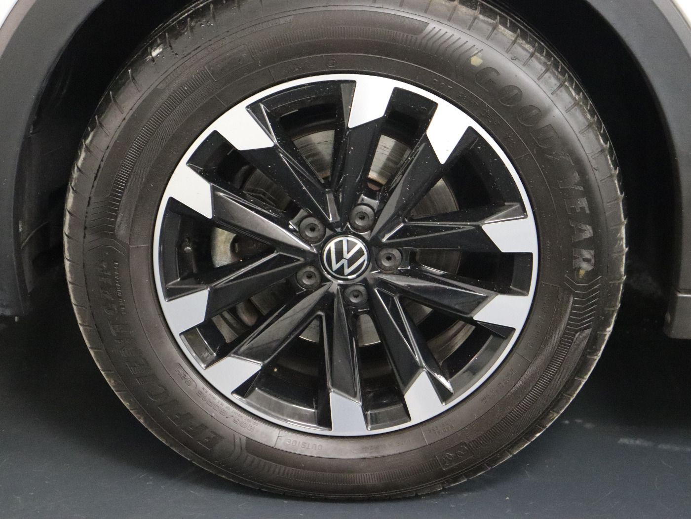 Volkswagen T-Cross 1.0 TSI DSG - Samsaru's Car Outlet