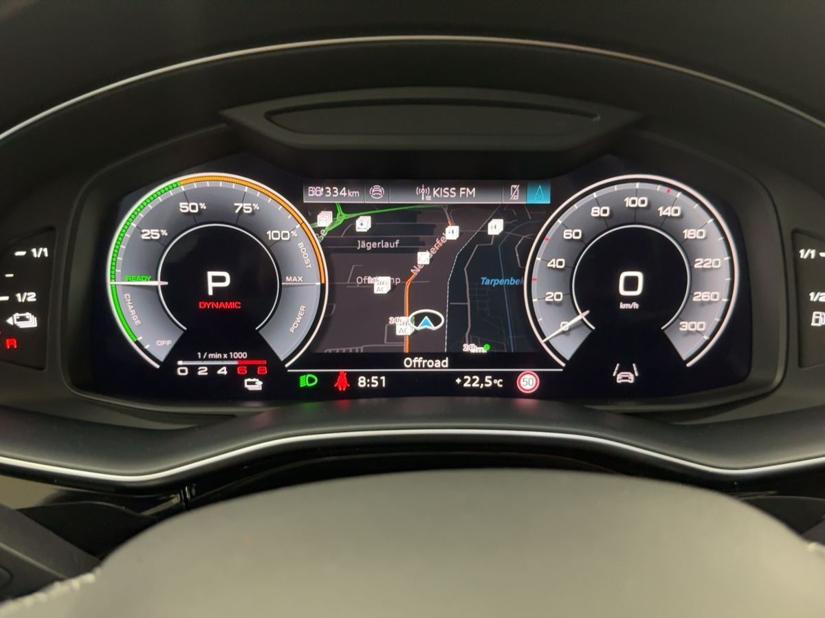 Audi Q7 55 TFSI e S line quattro tiptronic AHK Luftfe