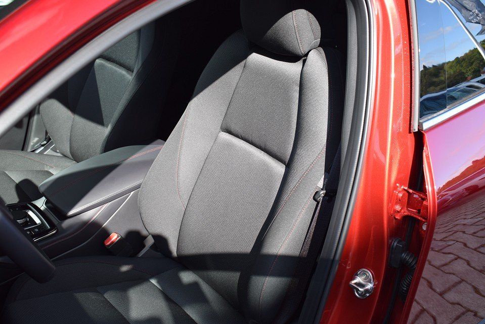 Mazda CX-30 2.5 140PS 6AG Homura Voll-LED Navi Kamera