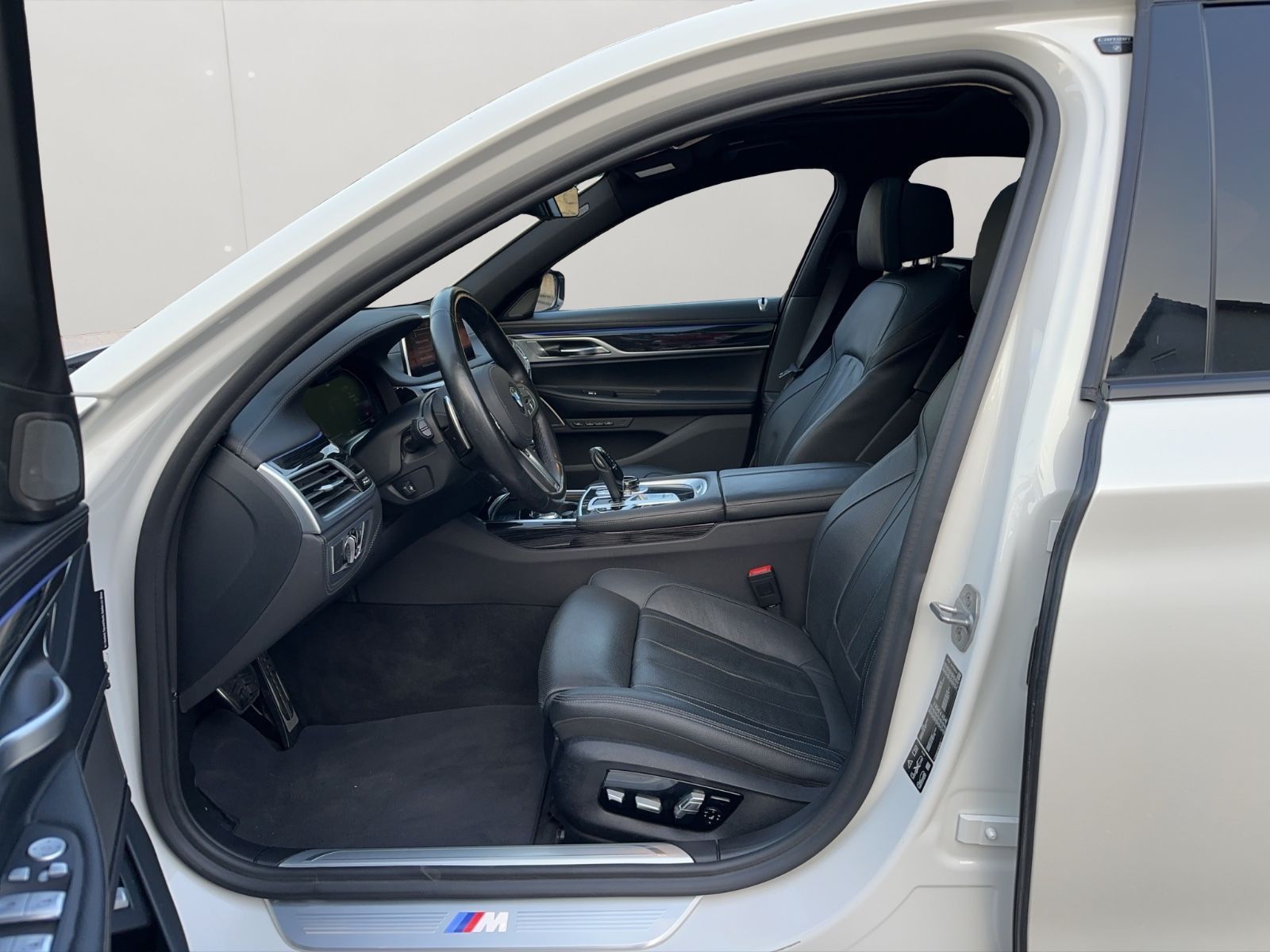 BMW d xDrive Sport-Paket M* Top Ausstattung!*