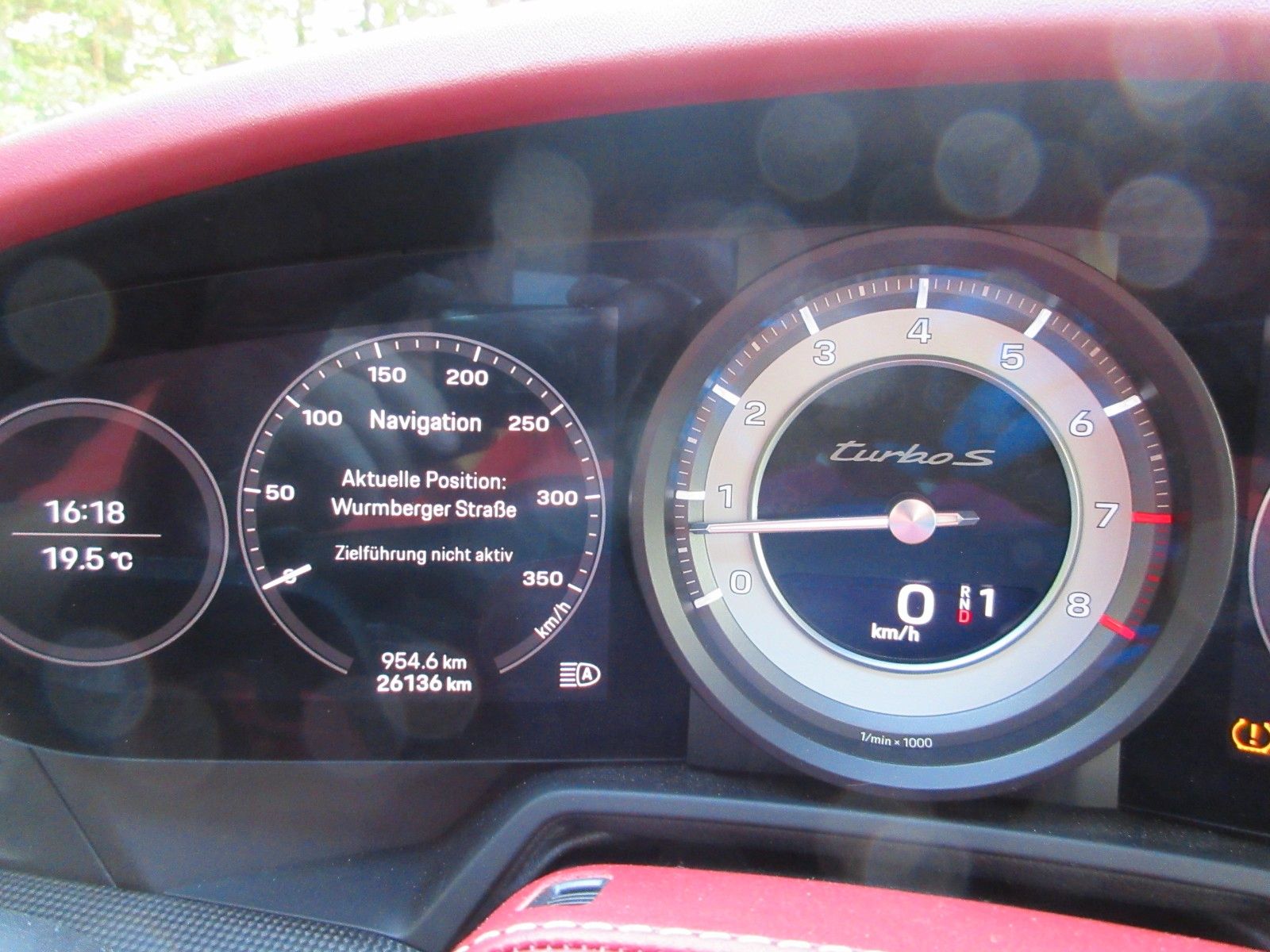Porsche 992 Turbo S  Vollausstattung/Aero-Kit/SSD/Liftsy