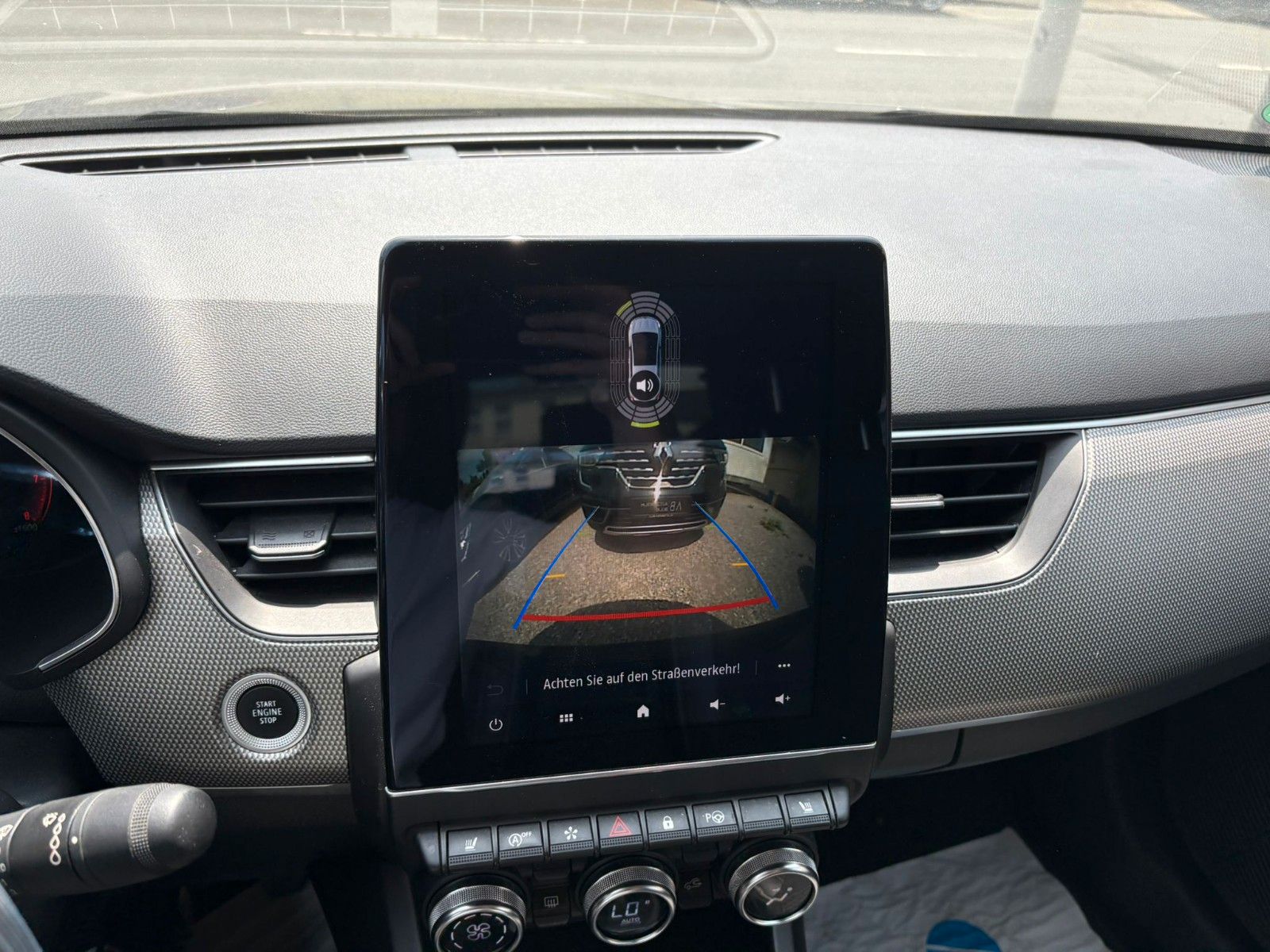Renault Arkana Techno - Samsaru's Car Outlet