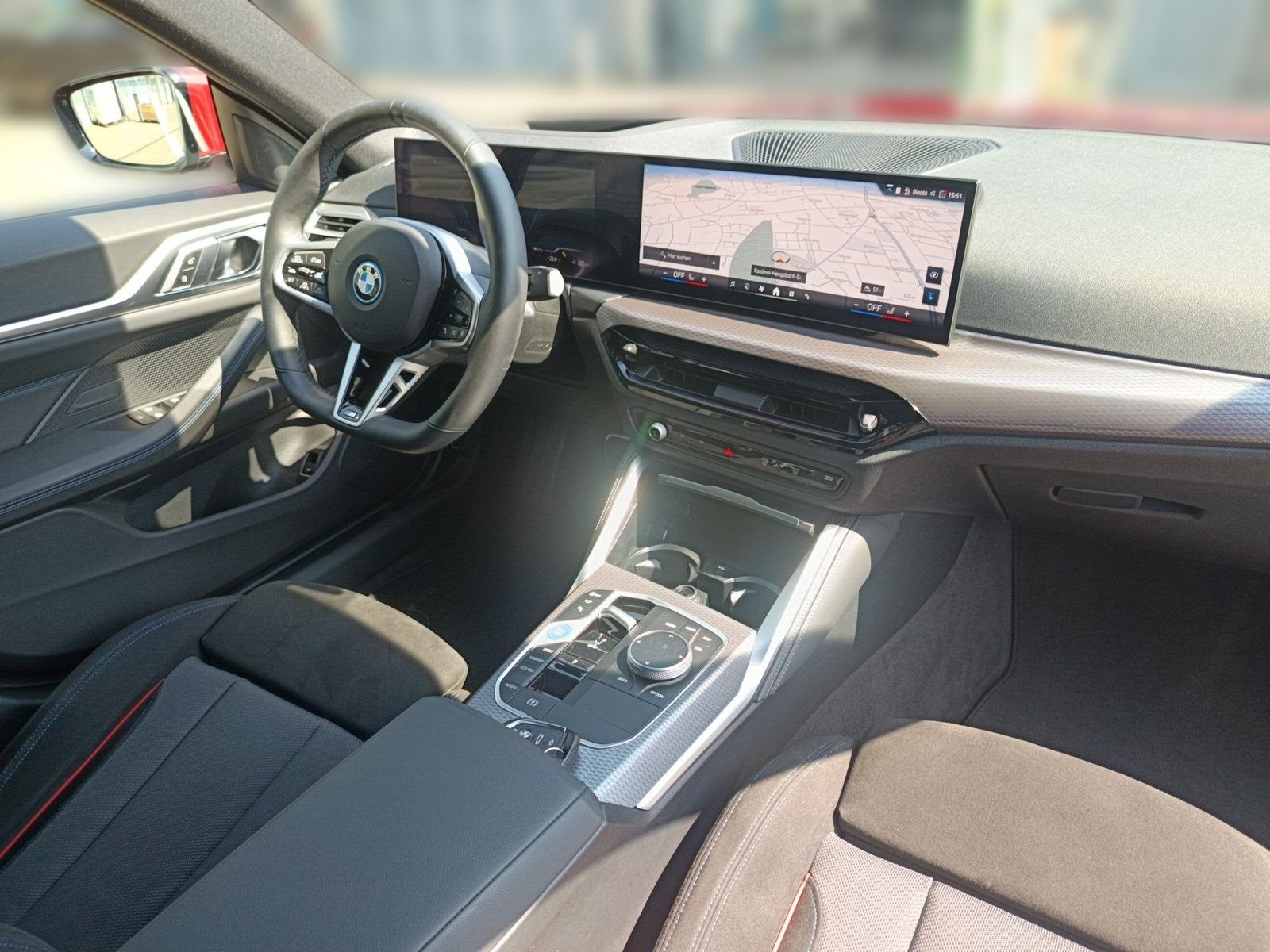 BMW i4 eDrive40 M SPORTPAKET+LIVE COCKPIT PRO+HARMAN