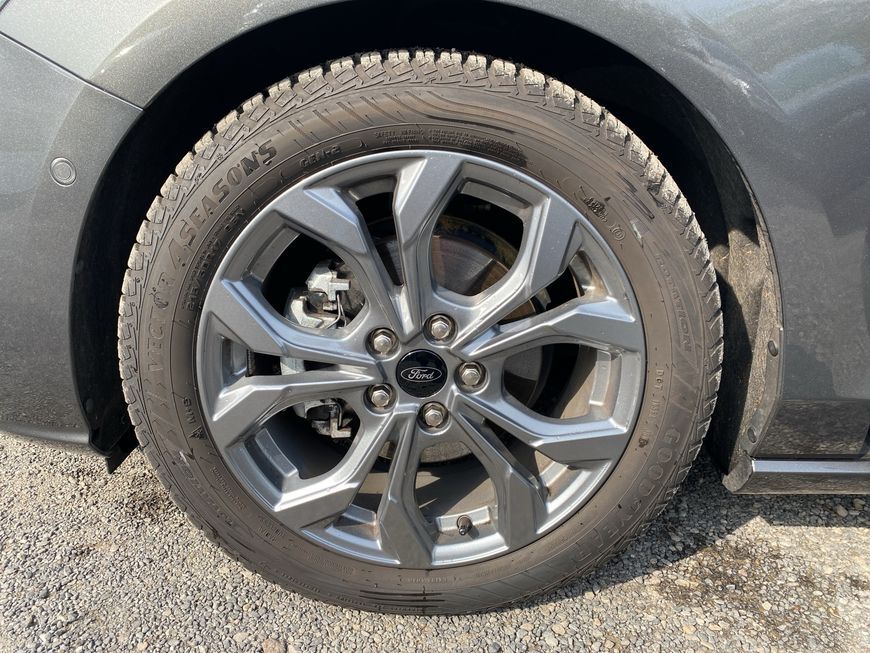 Ford Focus Turnier 1.5 EcoBlue Aut. ST-LINE X AHK+LED