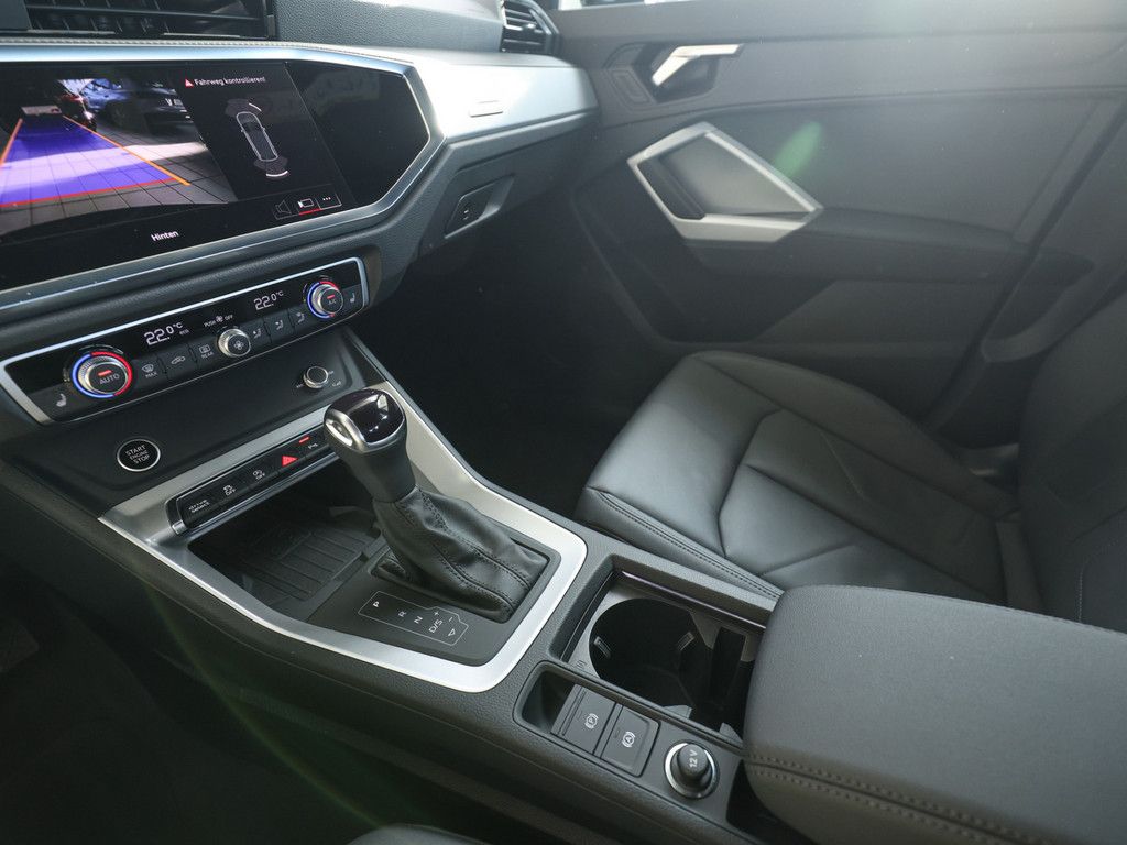 Audi Q3 advanced 35 TDI quattro S tronic - Samsaru's Car Outlet