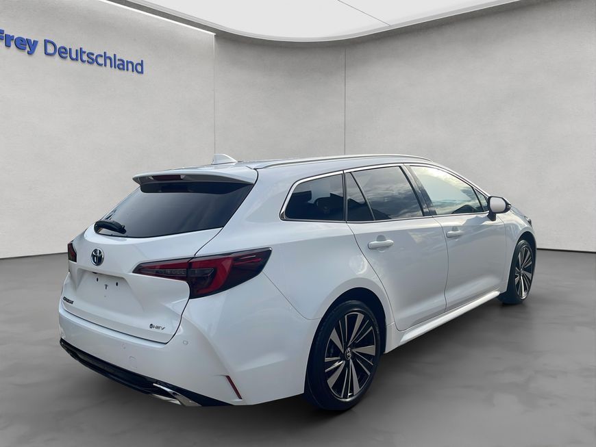 Toyota Corolla 2.0 Hybrid Touring Sports Teamplayer *Te