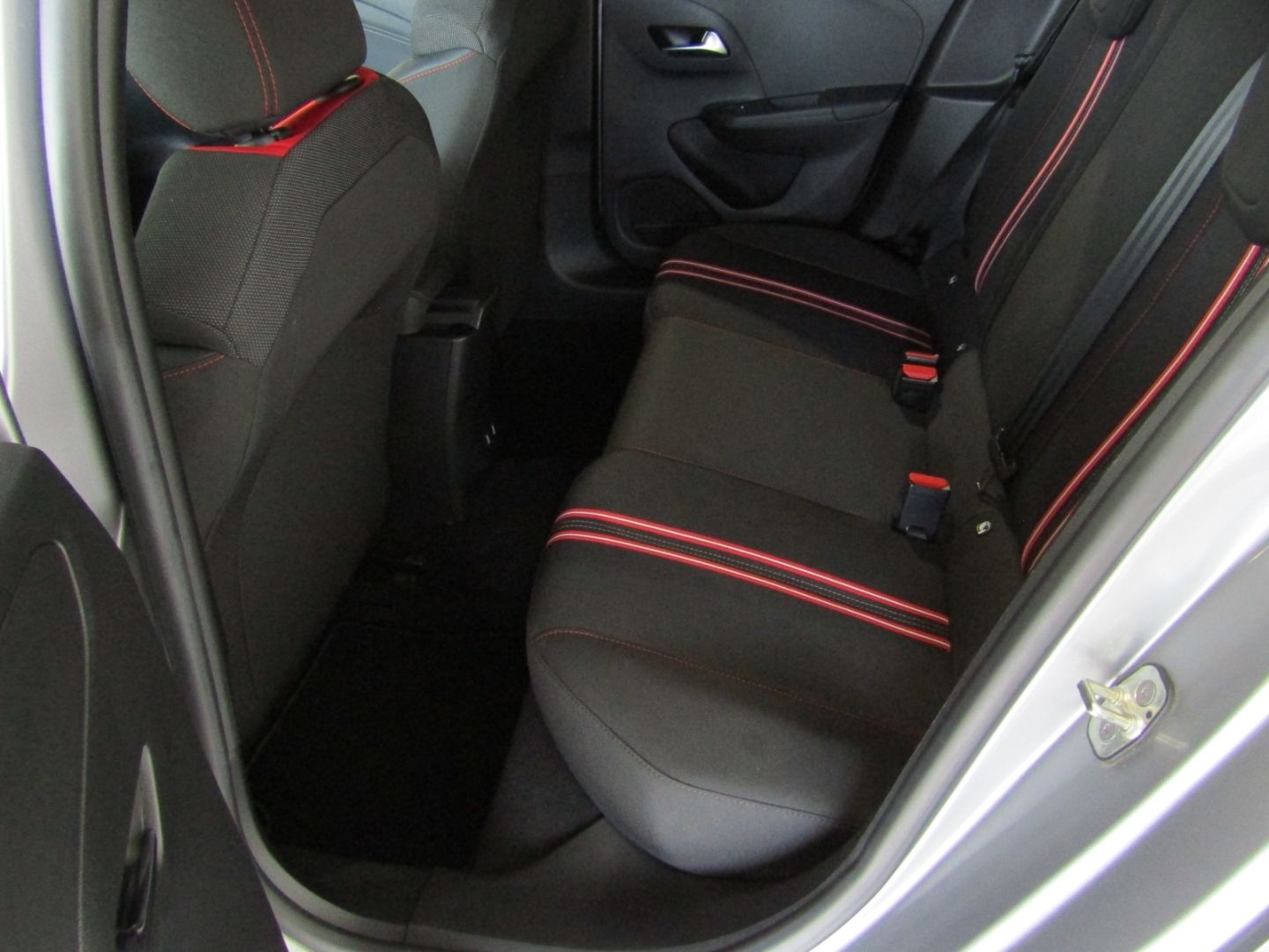 Opel Corsa-e F e GS - Samsaru's Car Outlet