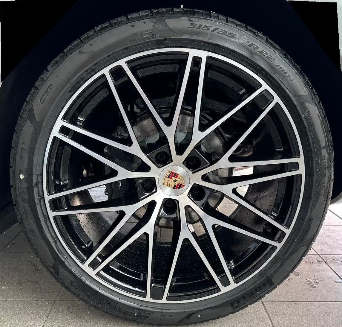 Porsche Cayenne Coupe -10%/Mtx/1BK/HUD/ACC/18W/22