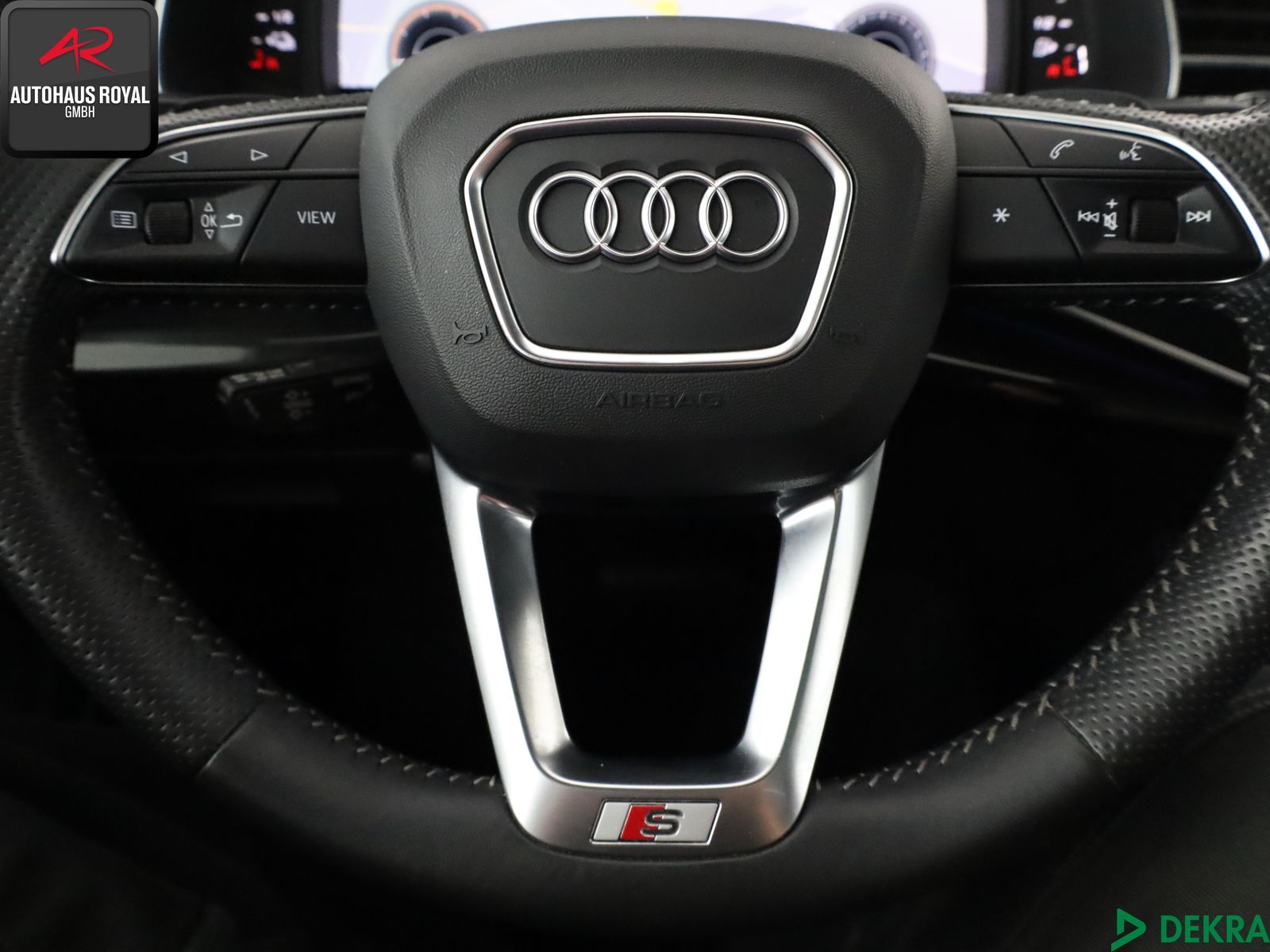 Audi Q7 60 TFSI e qu S LINE SOFTCLOSE,S-SITZE,MASSAGE
