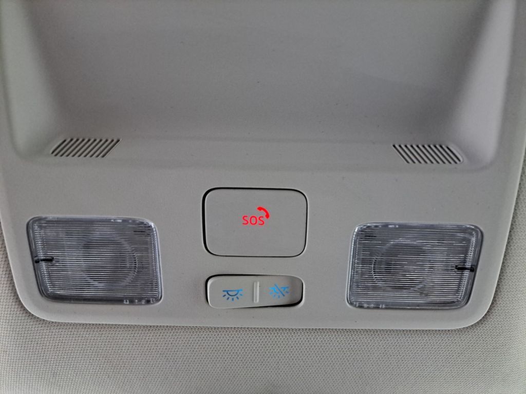 Ford Focus Turnier 2.0 Aut. COOL&CONNECT LED NAVI AHK