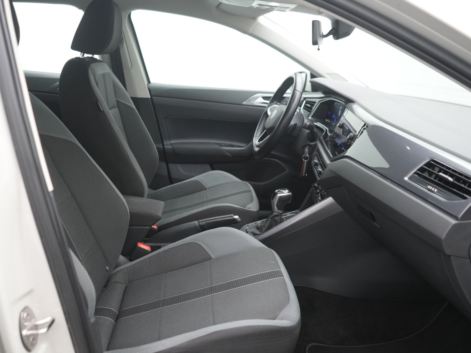 Volkswagen Polo Style DSG - Samsaru's Car Outlet