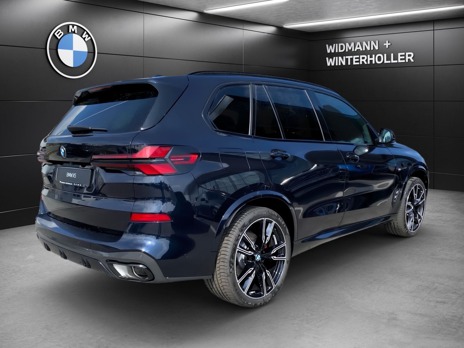 BMW X5 xDrive40d M-Sport KeyLess Pano AHK STH Air AC