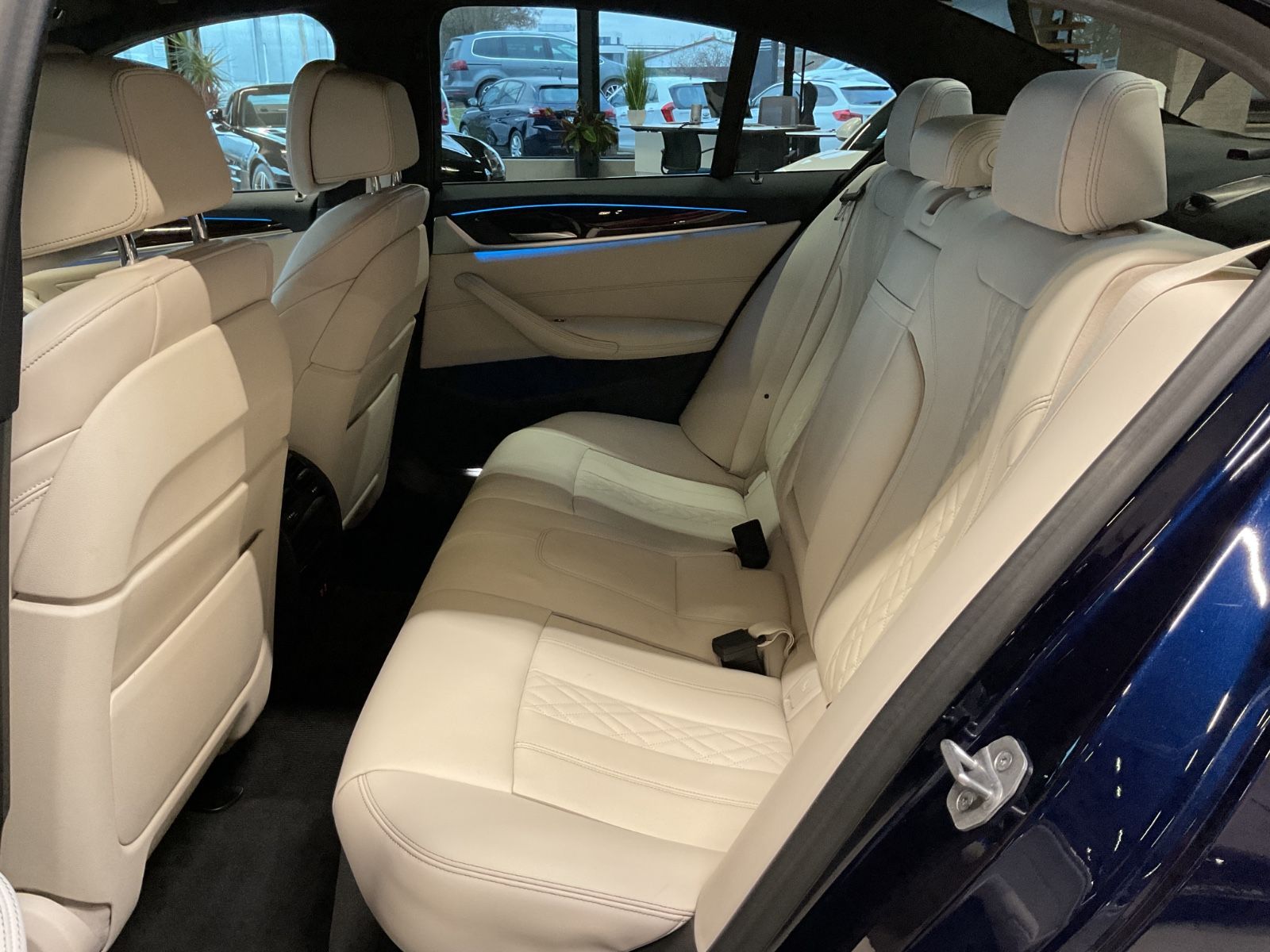 BMW 545e xDr. M Paket Exclusivleder HuD Laserl.
