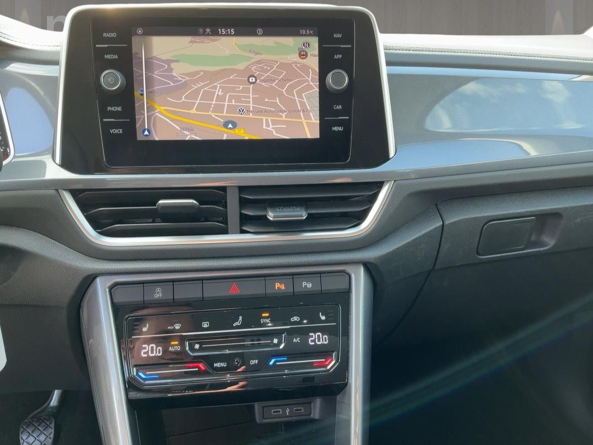 Volkswagen T-Roc 1.0 TSI Style - Samsaru's Car Outlet