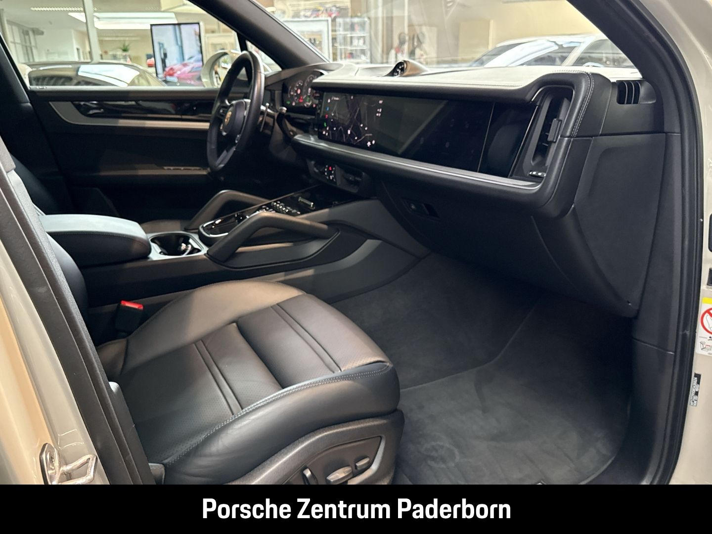 Porsche Cayenne S E-Hybrid Sportabgasanlage Panoramadach