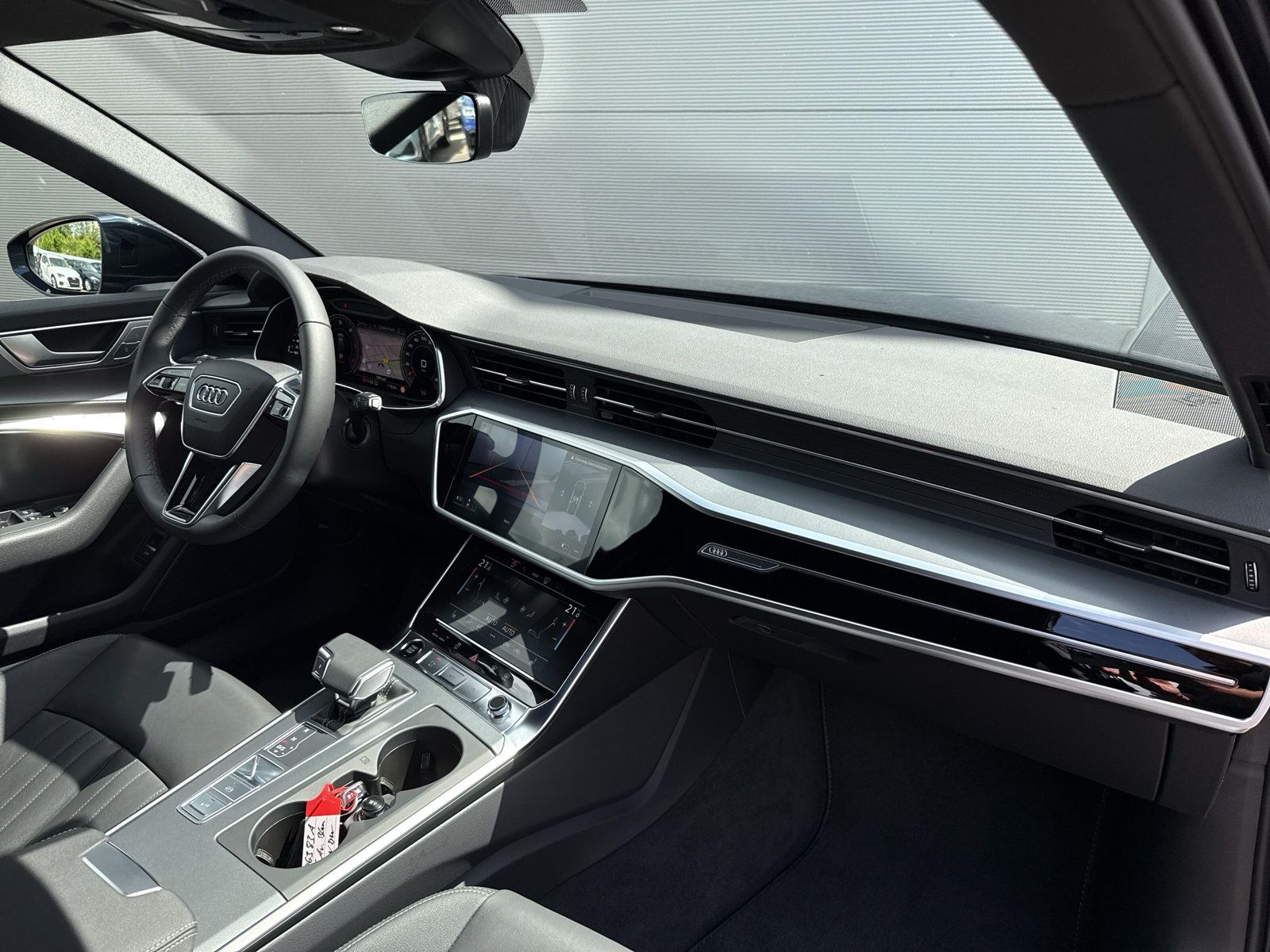 Audi A6 Avant 40 TDI S line - Samsaru's Car Outlet