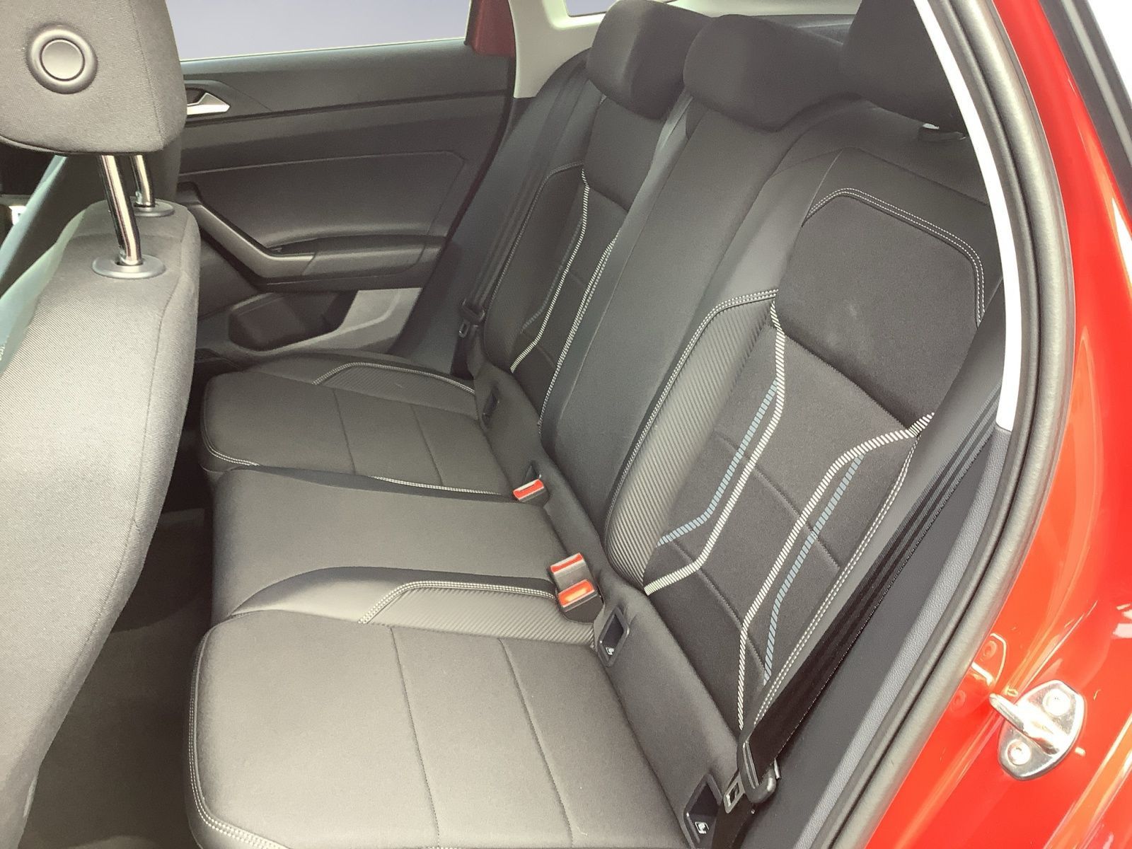 Volkswagen Taigo 1.0 TSI STYLE - Samsaru's Car Outlet