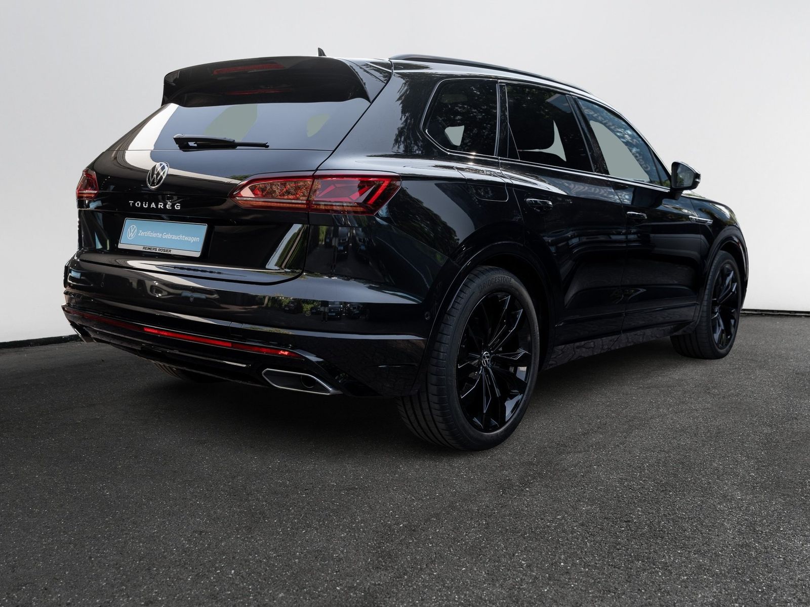 Volkswagen Touareg TDI R-Line Pano IQLight AHK Kam. Leder