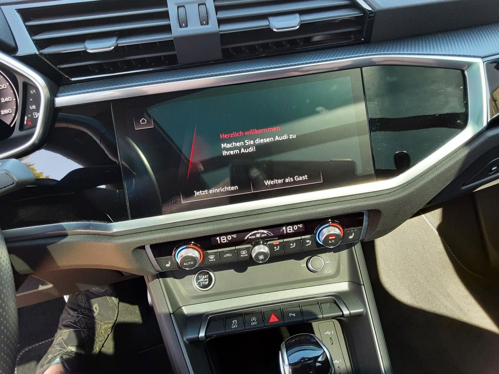Audi Q3 45 TFSI quattro S line - Samsaru's Car Outlet