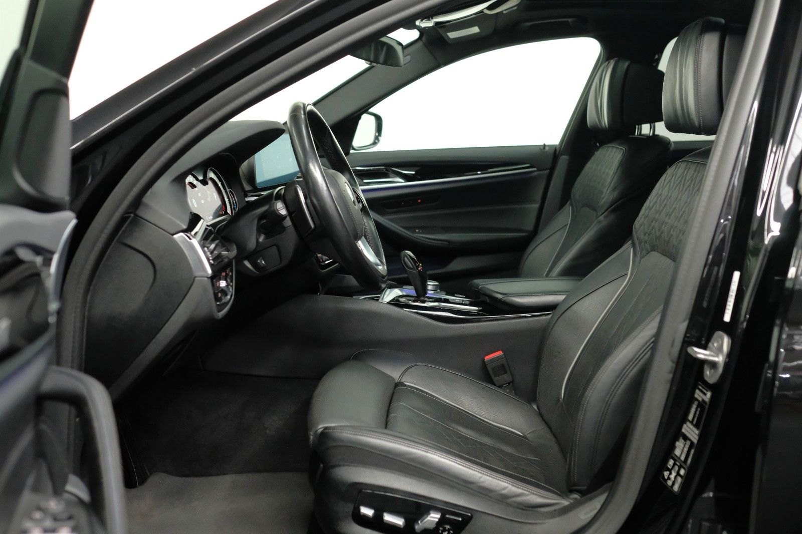 BMW 520d xDrive SportLine/SCHIEBEDACH/BUSINESS/HEADU