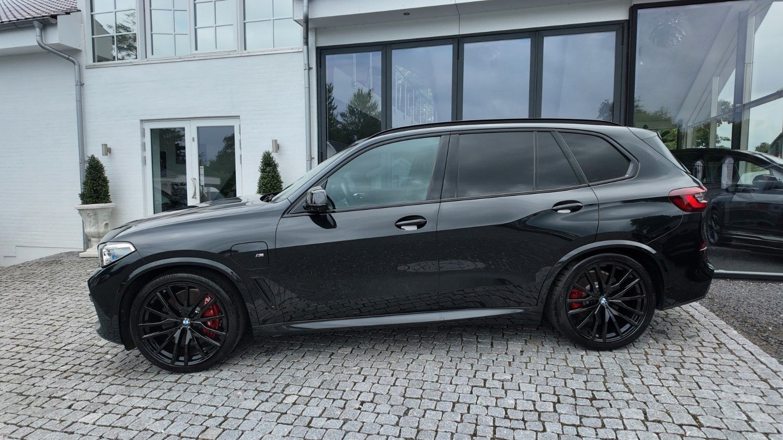BMW X5  xDrive 45e "M-SPORT, PANO, HUD, SPORTSITZE"