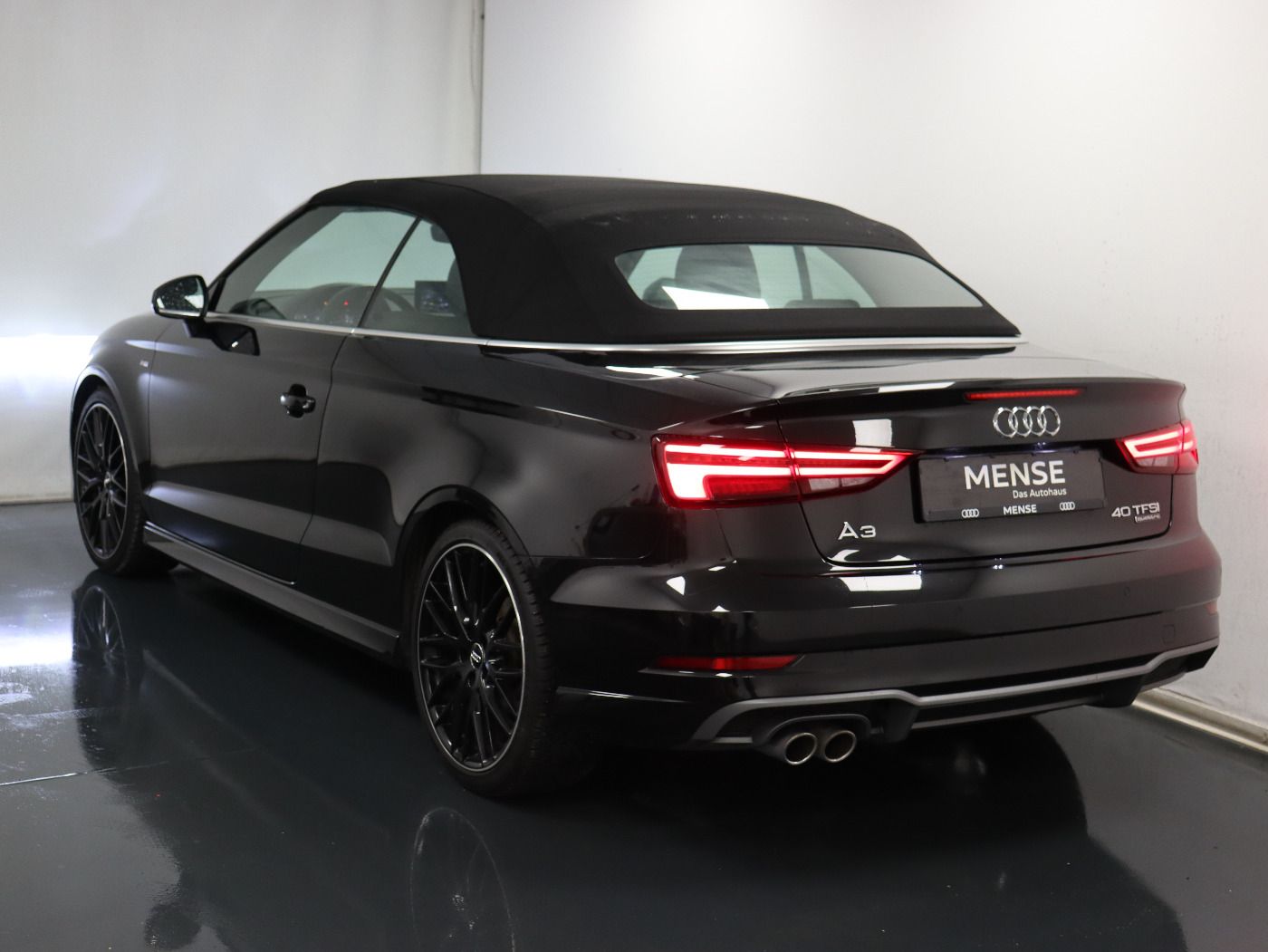 Audi A3 Cabriolet 40TFSI quattro S-Line - Samsaru's Car Outlet