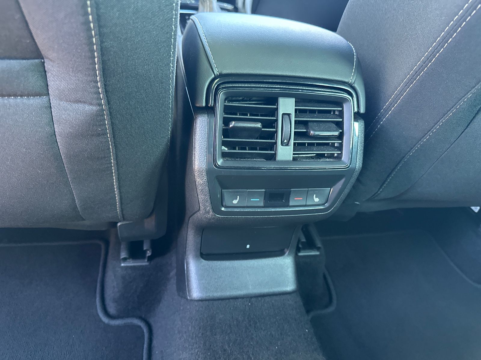 Skoda Karoq Sportline verl. Garantie