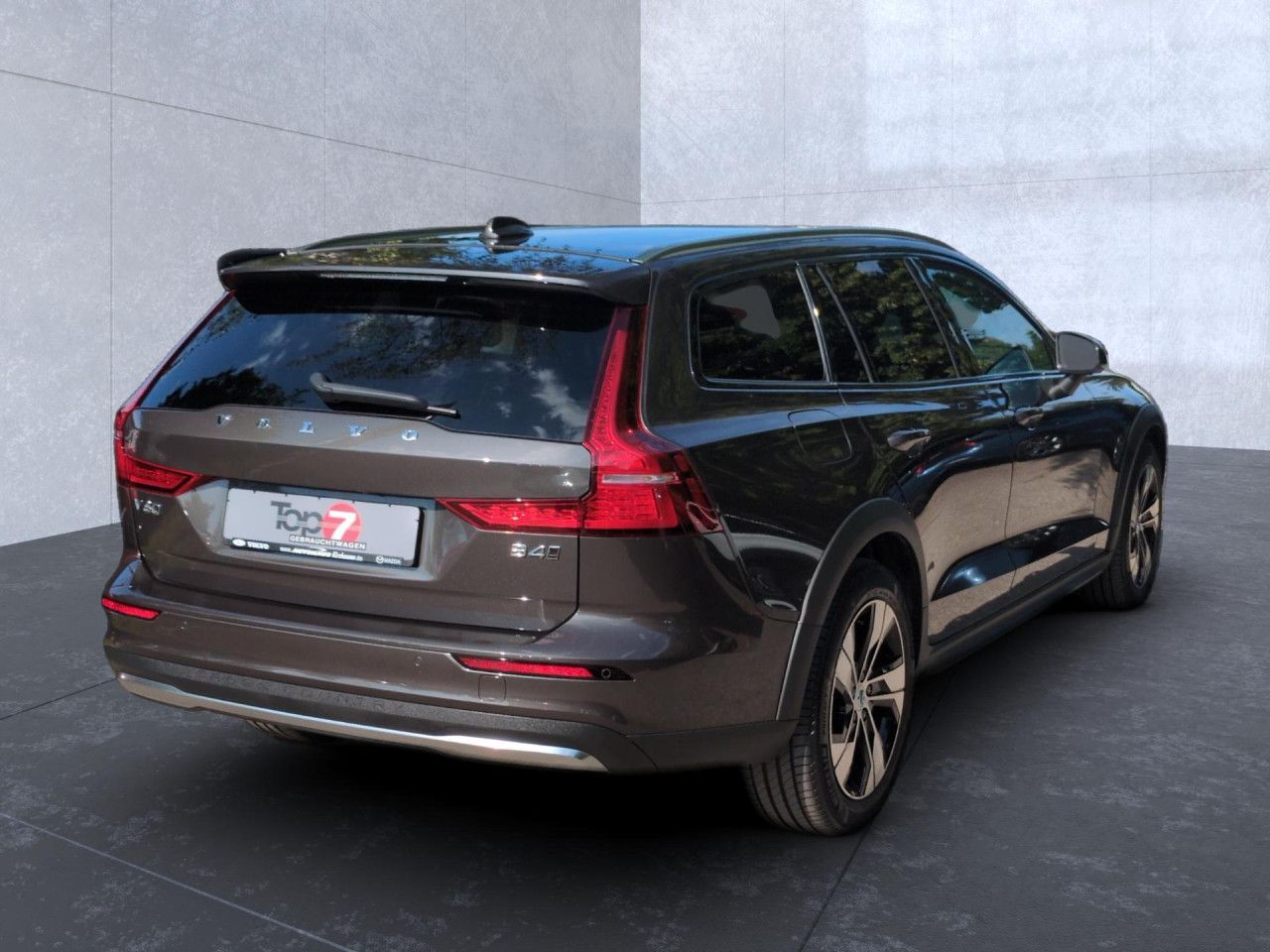 Volvo V60 Cross Country B4 (Diesel) Plus AWD Automatik