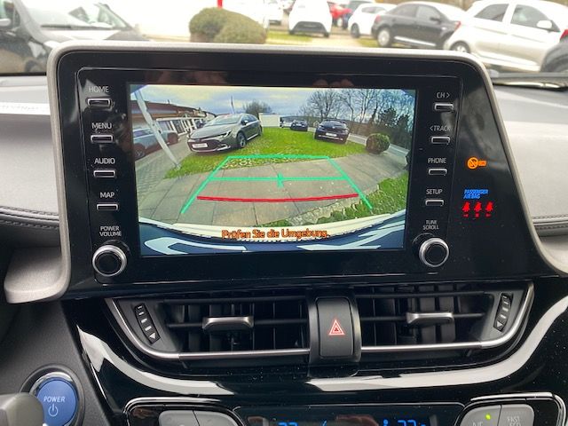 Toyota C-HR Hybrid Flow - Samsaru's Car Outlet