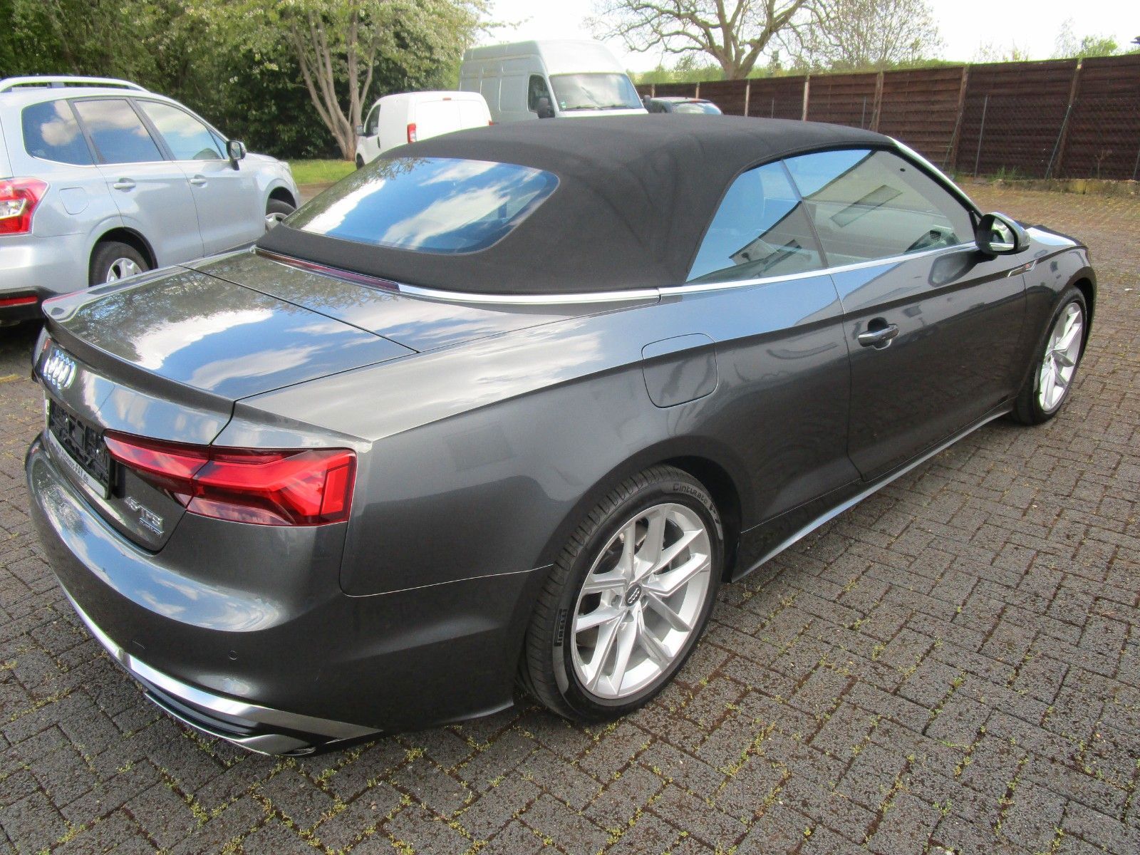 Audi A5 Cabriolet 45 TFSI quattro S line 1.Hand 14TKM