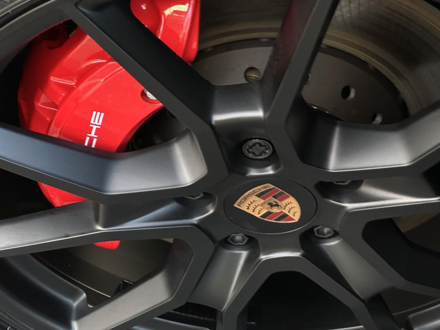 Porsche Taycan GTS PANO Soft-Close HEAD-Up