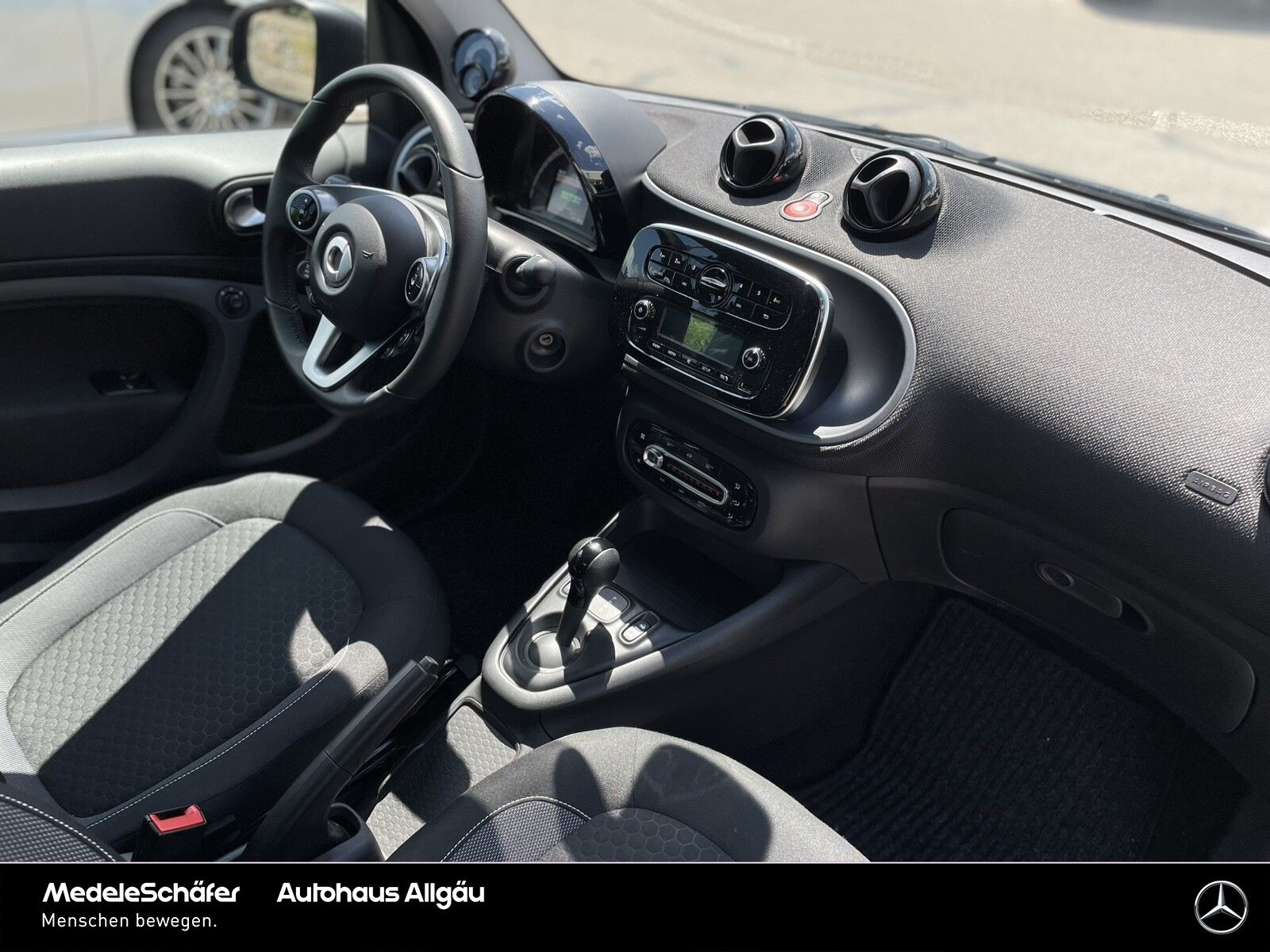 Smart smart EQ fortwo cabrio Passion Plus - Samsaru's Car Outlet
