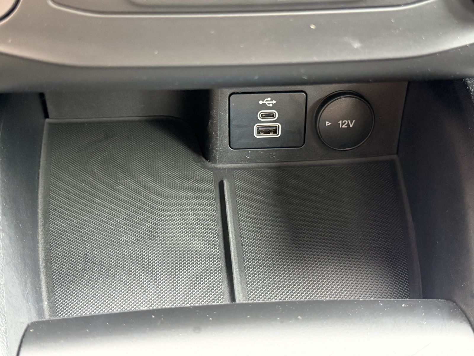 Ford Focus ST-Line LED Navi ACC-Tempomat Pano Kamera