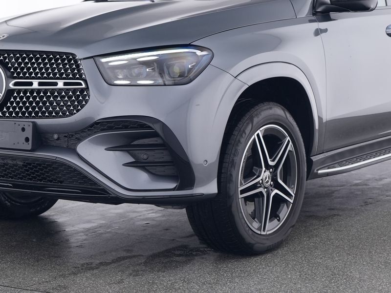 Mercedes-Benz GLE450d AMG Prem+ E-Active DISTR Pano AHK Standh