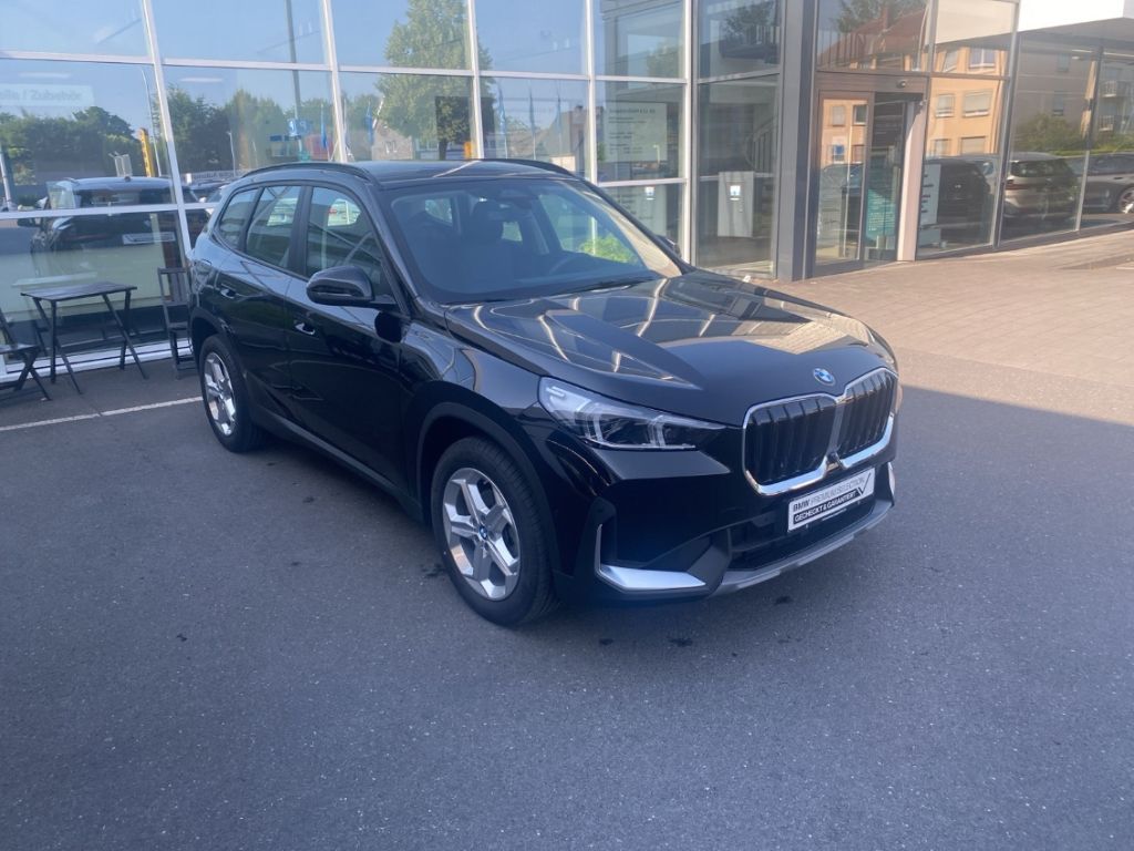 BMW X1 xDrive20d LiveCockpitPro - Samsaru's Car Outlet