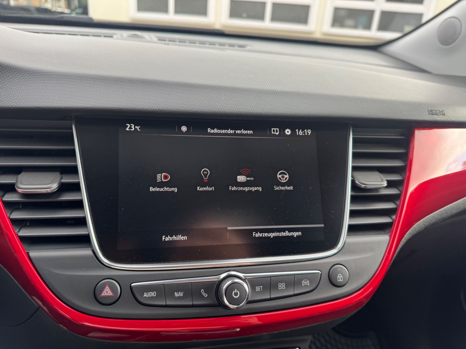 Opel Crossland X GS Line - Samsaru's Car Outlet