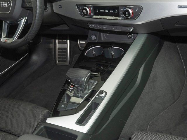 Audi A4 Avant 40 TDI quattro S line - Samsaru's Car Outlet